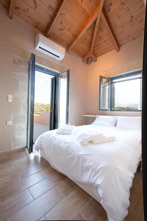 Villa Manoutsio Episkopi  Luaran gambar